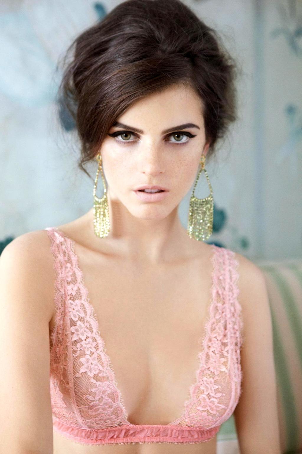 16P Jeisa Chiminazzo in very sexy La Perla Spring/Summer 2012 bikini  lingerie colle