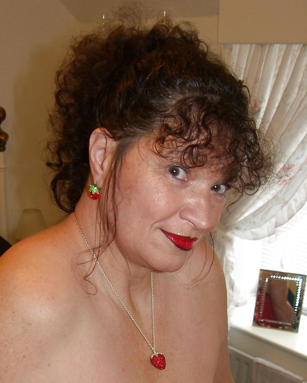 25P Mature Kim busty 40gg Essex swinger, pornstar