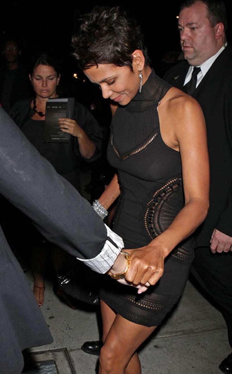 10P Halle Berry very leggy and hot in black mini skirt on street paparazzi shoots