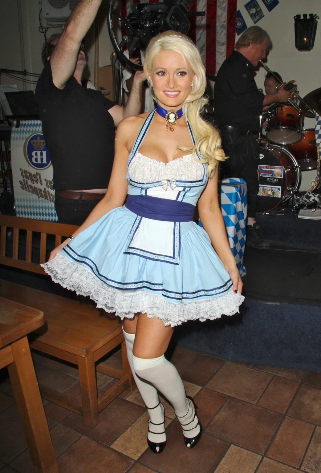 16P Holly Madison busty wearing skimpy German folkware at the Oktoberfest Keg at Hof