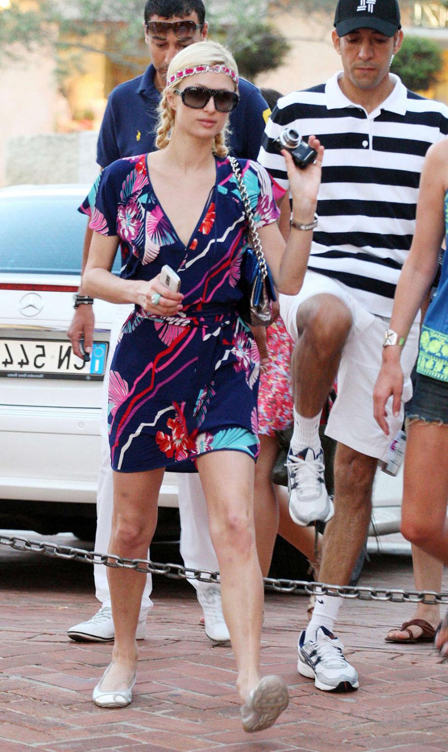 10P Paris Hilton flashing her panties upskirt on street and exposing her tits on yac