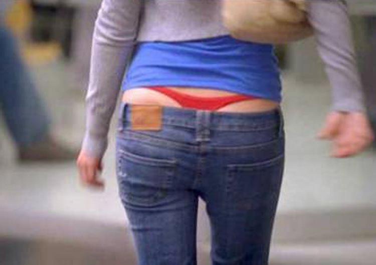 15P Leighton Meester her ass is master peace