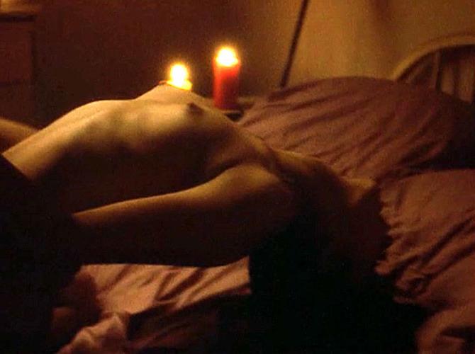 16P Demi Moore showing her nice big tits and fucking hard in nude movie caps