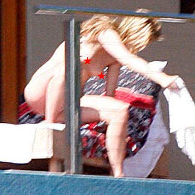 15P Celebrity beauty Mischa Barton topless on balcony