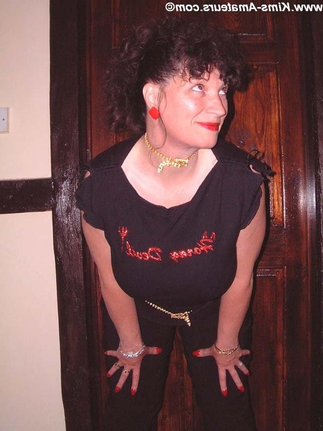16P Mature amateur houswife with big naturals gets nailed