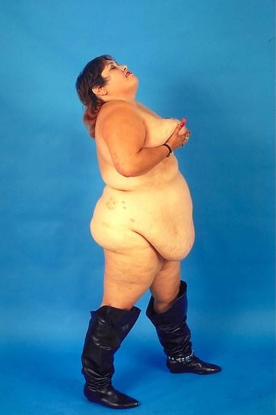 19P Giant big fat dominant slut with whip