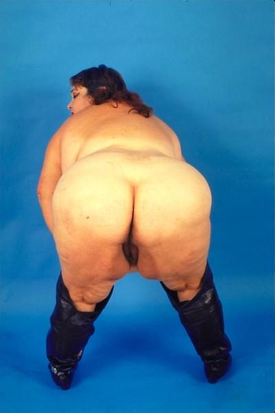 19P Giant big fat dominant slut with whip