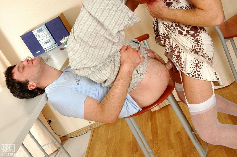 20P Redhead gay sissy in stockings shoving cock into guys banghole