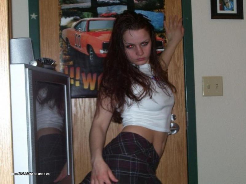 13P Collection of inked and pierced chicks in sleazy poses
