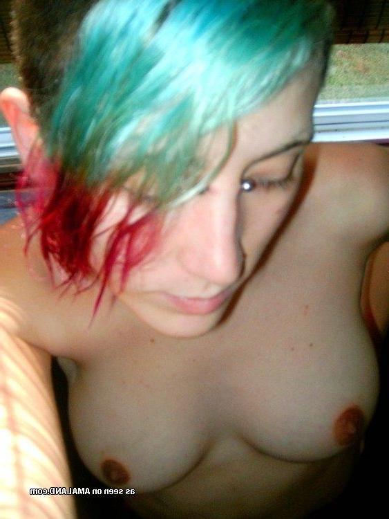 14P Hor and sexy alternative chicks teasing their boyfriends