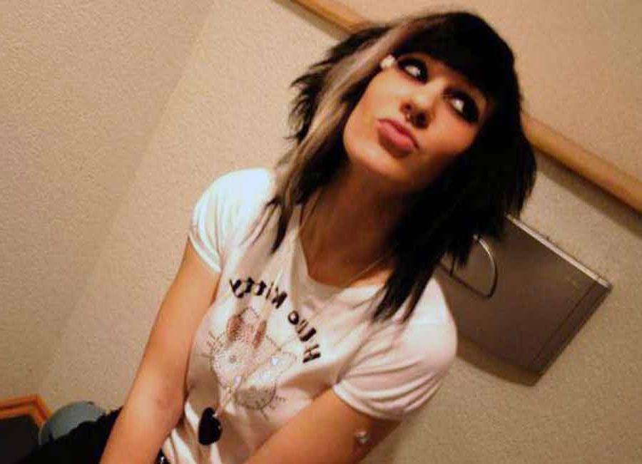 13P Nice collection of a mix of steamy hot kinky scene babes