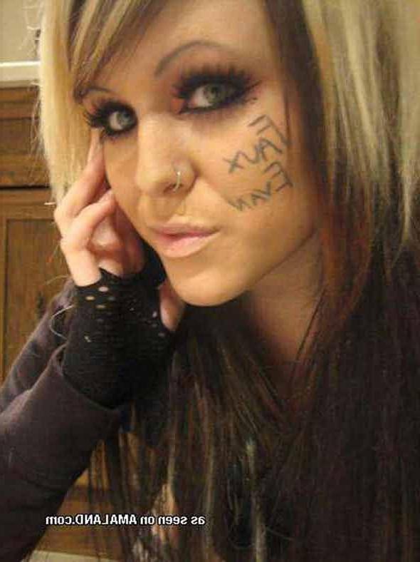 13P Nice collection of a mix of steamy hot kinky scene babes