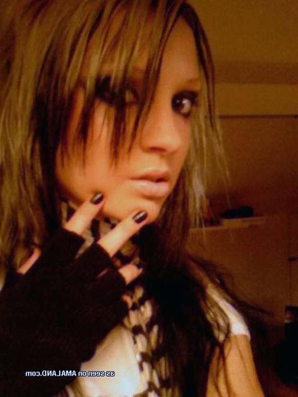 13P Nice collection of a mix of steamy hot kinky scene babes