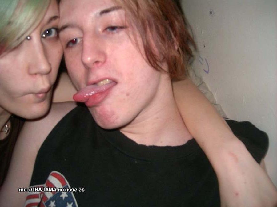 16P Nice selection of a steamy hot kinky punk GF
