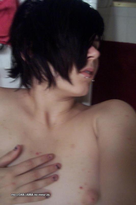 10P Kinky pierced babe showing off her perky tits