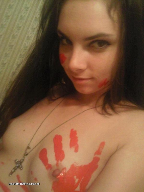 14P Collection of inked and pierced naughty babes