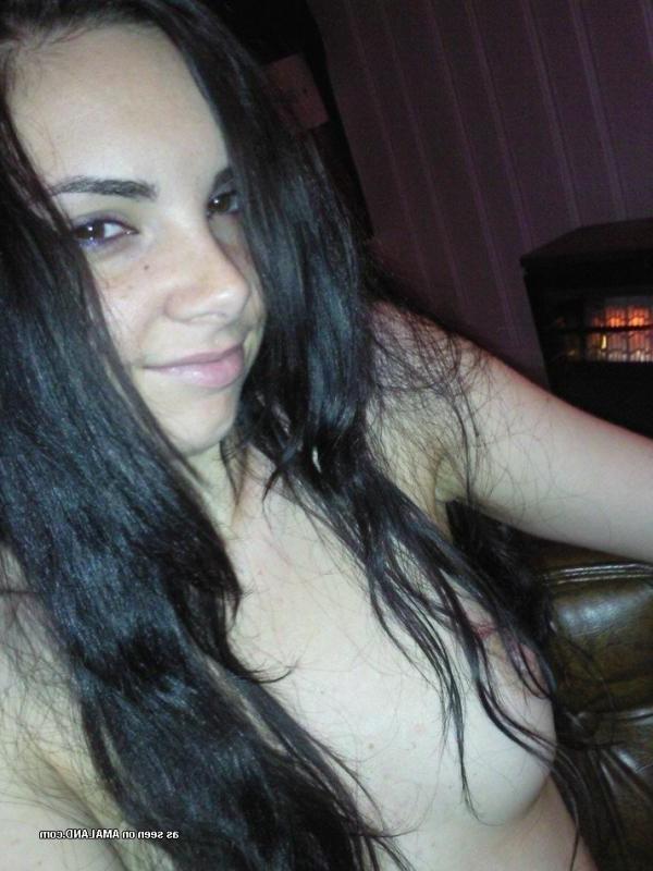 14P Collection of inked and pierced naughty babes