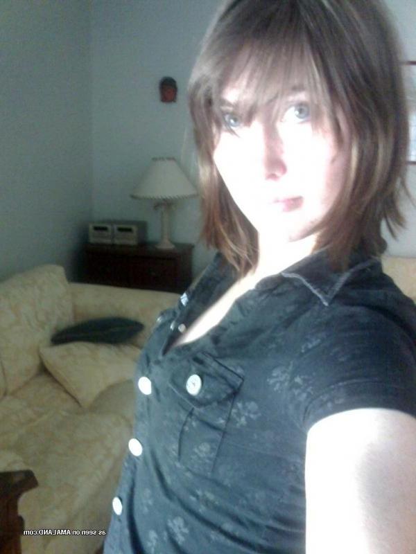 10P Babe flashing her perky breasts while selfshooting