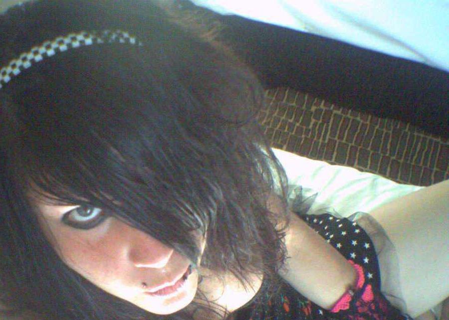 15P Photos of GFs in their scene chick selfpics