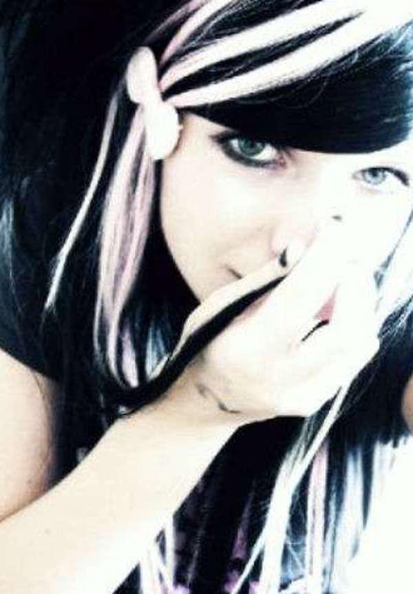 15P Photos of GFs in their scene chick selfpics