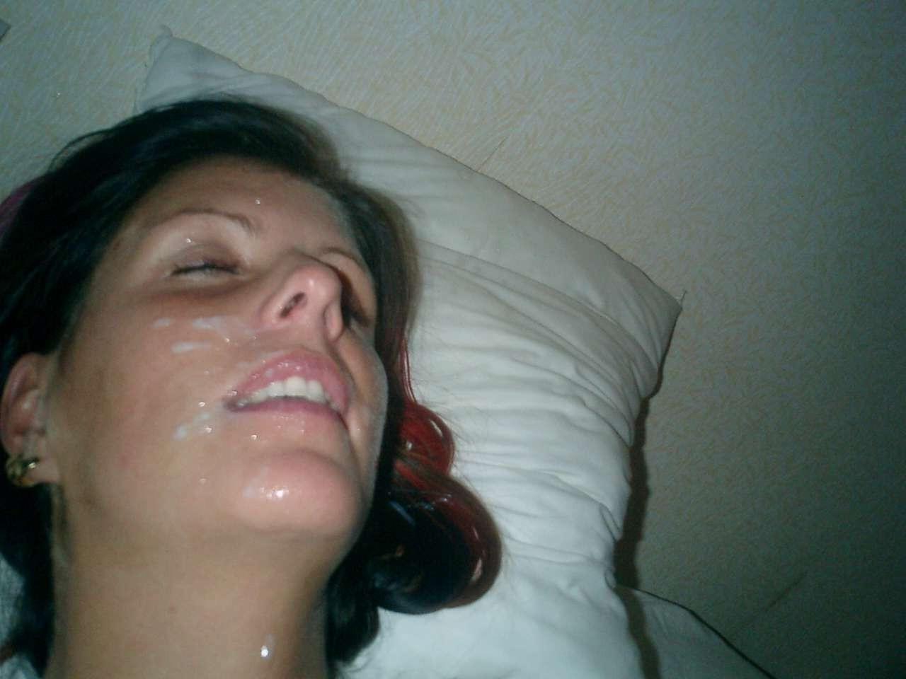 18P Photos of amateur bitches who love cum