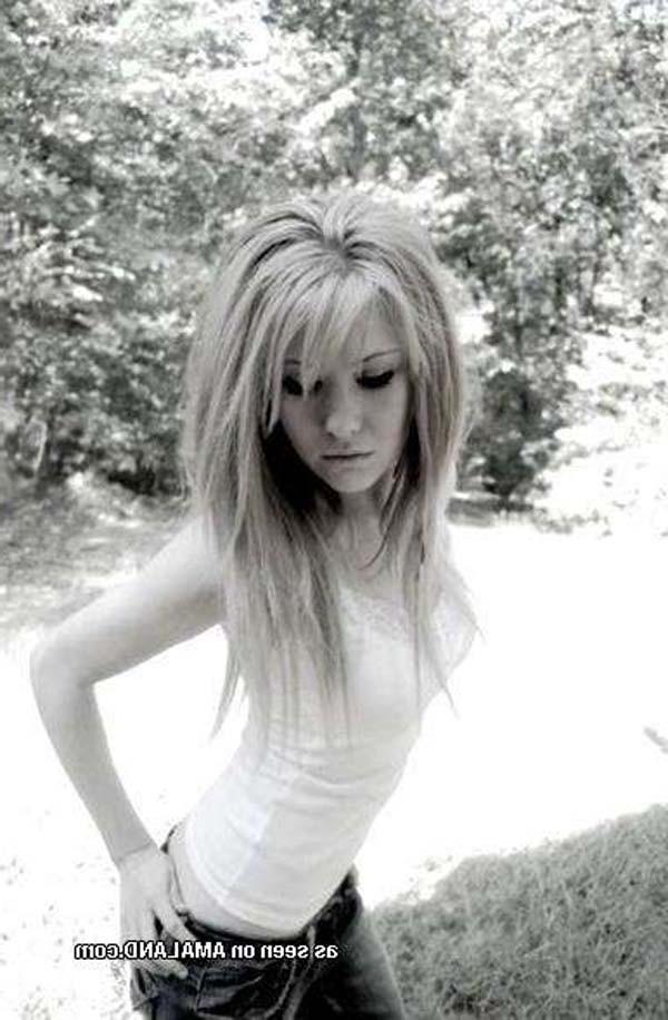15P Collection of rocker chicks' nice and hot selfpics