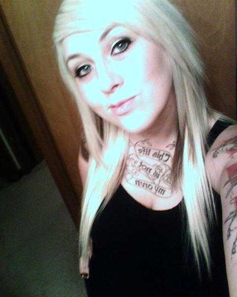 16P Pics of blonde punk chicks