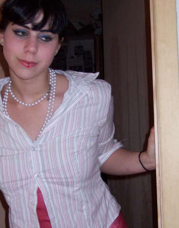 15P Hot scene babe in and out of her lingerie