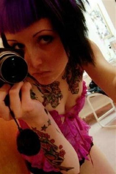 16P Pics of punks with tattoos