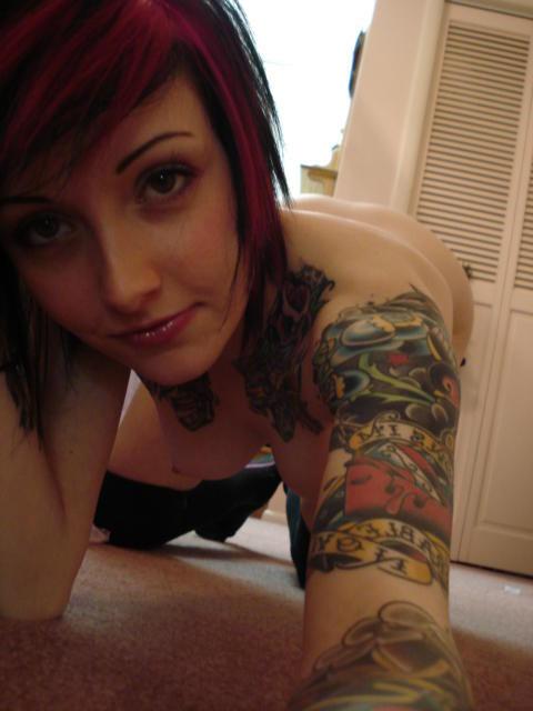 16P Pics of punks with tattoos