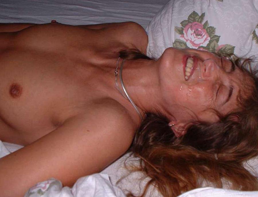 15P Photos of hotties who love cum facial