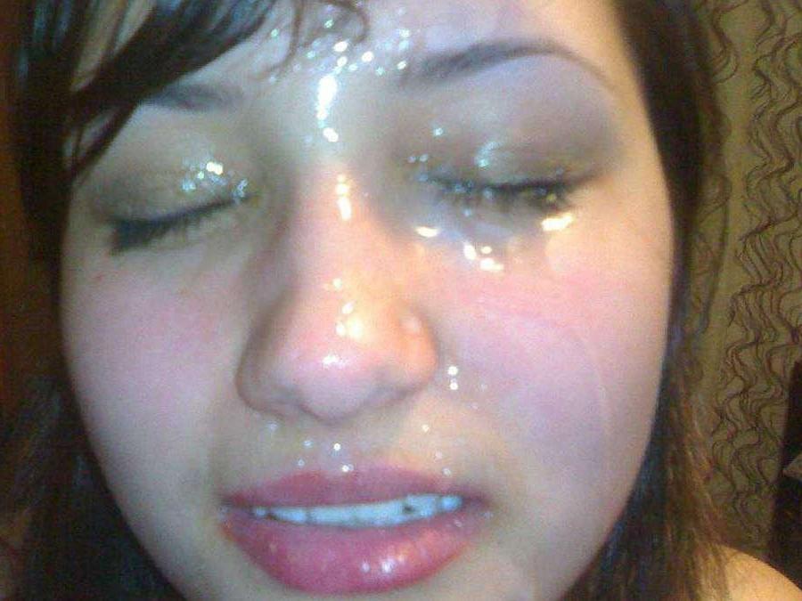 15P Nice and sizzling hot picture set of cum facials