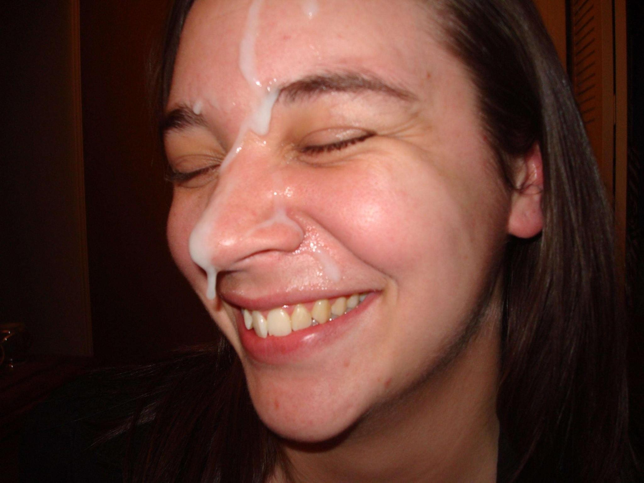 18P Photos of an amateur chick's hot and sticky cum facial
