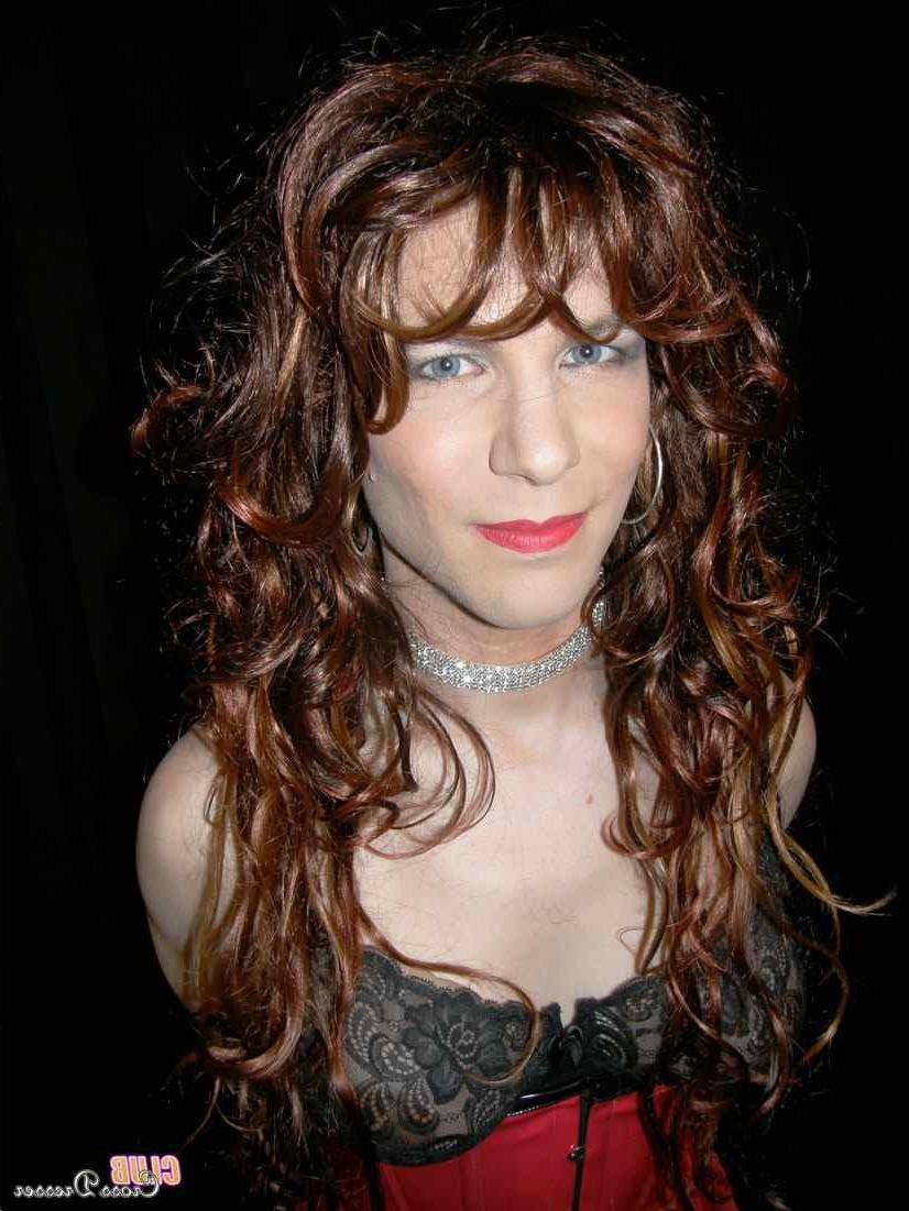 16P Hot crossdresser dressed in sexy lingerie