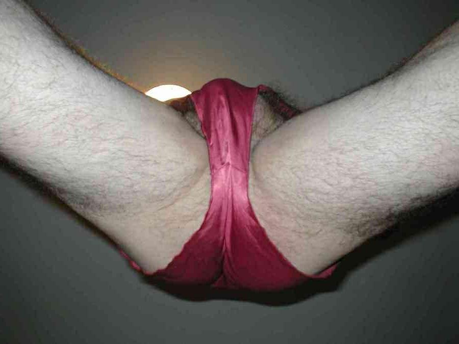 16P Cross dressers in sexy panties