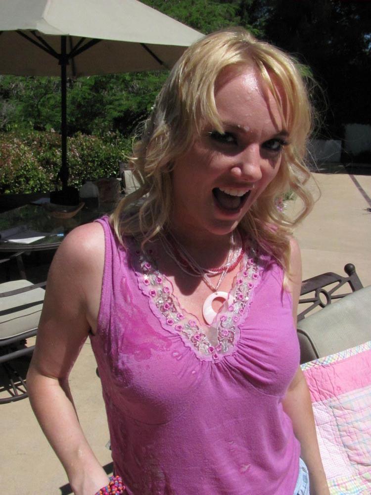 15P Two horny babes getting covered in cum