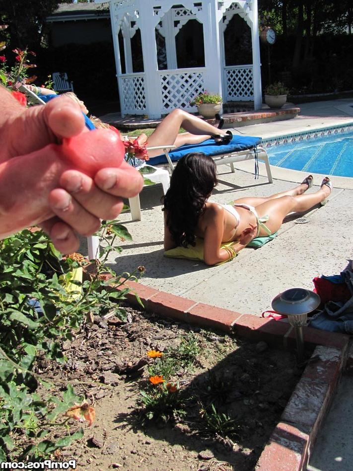 15P Two horny babes getting covered in cum