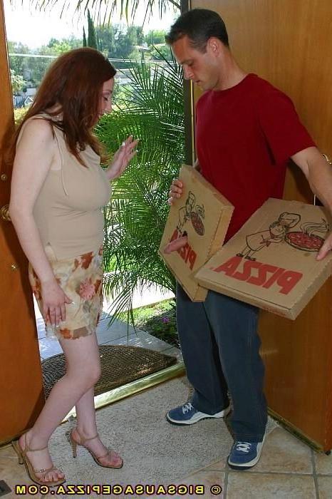 15P Two big sausage pizzas for one horny babe fuck totally