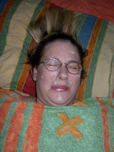 12P Cumshot and blowjobs in this amazing set of pics
