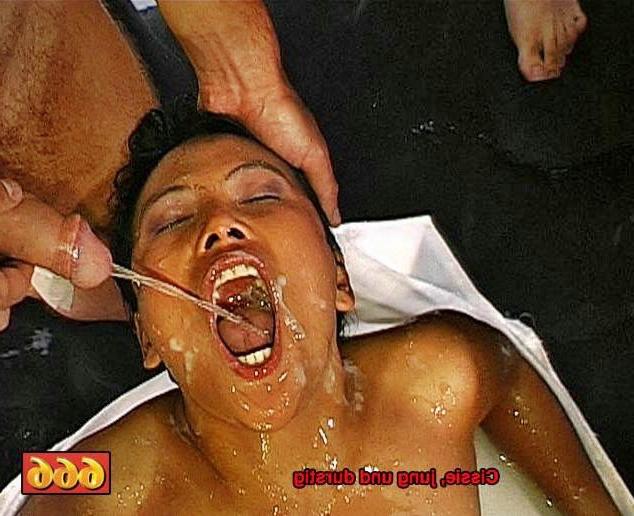 16P Asian chick getting her mouth full of piss and cum