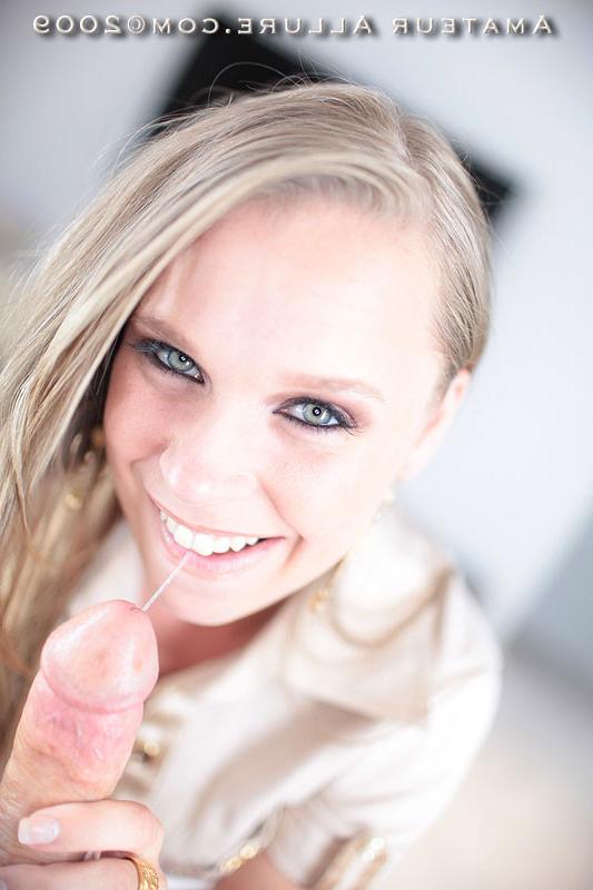 20P Cute blonde suck cock for a big cum deposit on her eager tongue