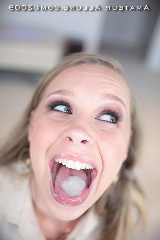 20P Cute blonde suck cock for a big cum deposit on her eager tongue