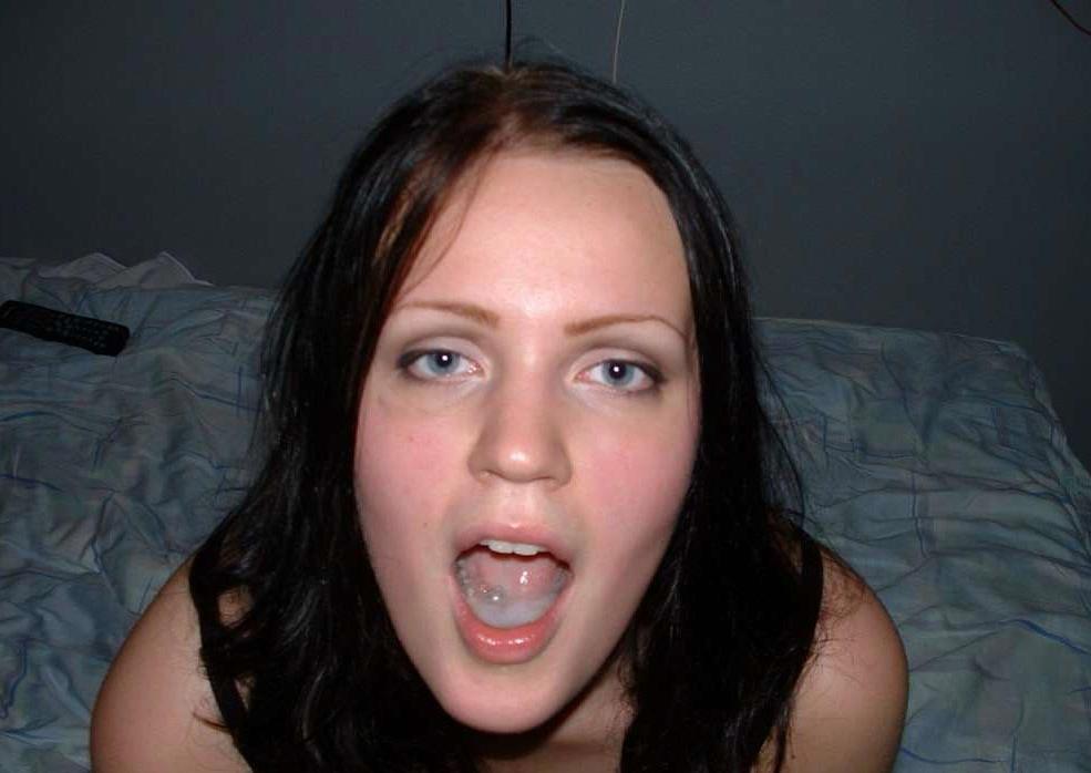 15P Real amateur girls taking sticky creampies
