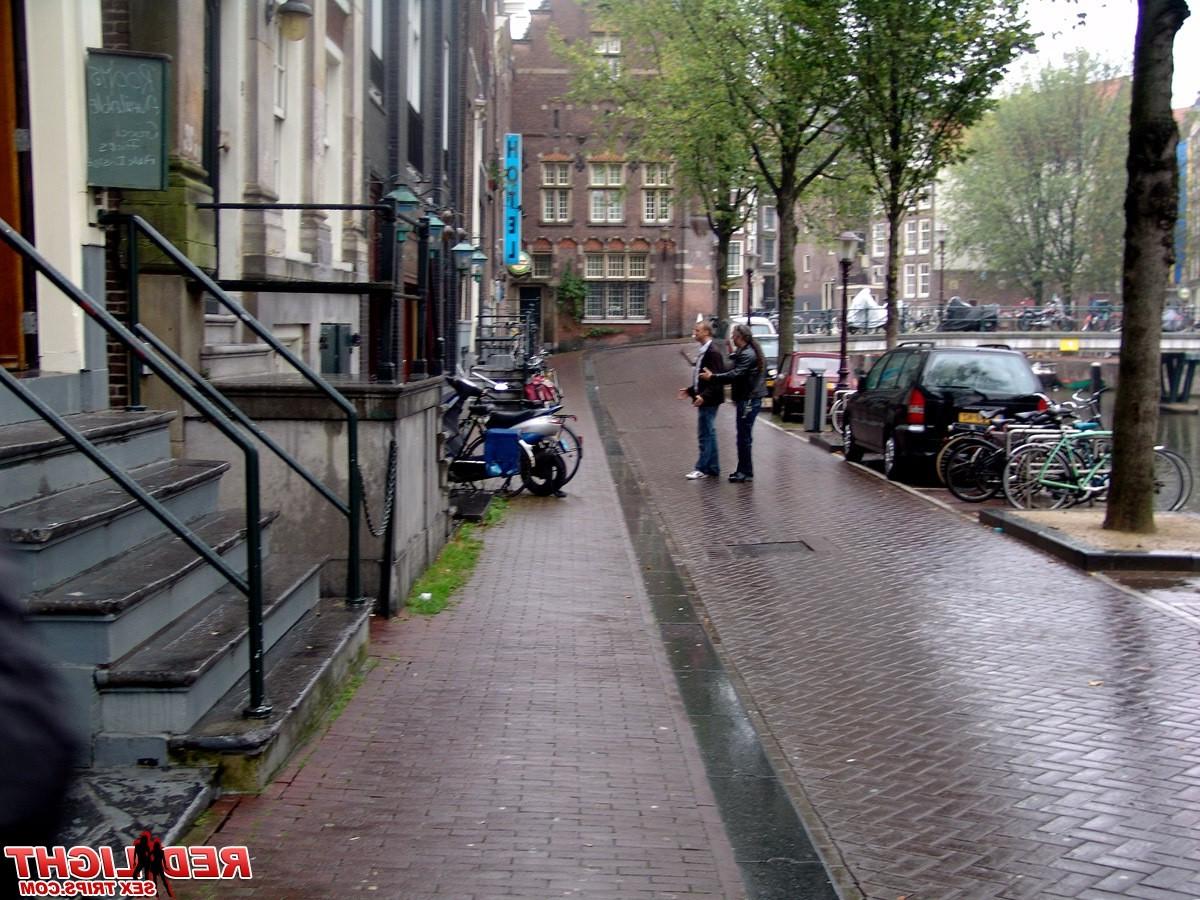 12P Danish tourist enjoying the skills of a blonde prostitute