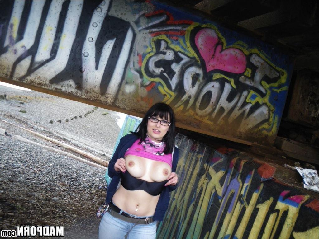 15P Real emo girlfriend in glasses sucks cock and swallows hot cum