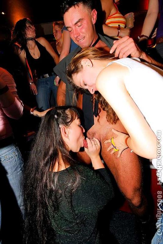 20P Teens claw for strippers and beg them to get naked