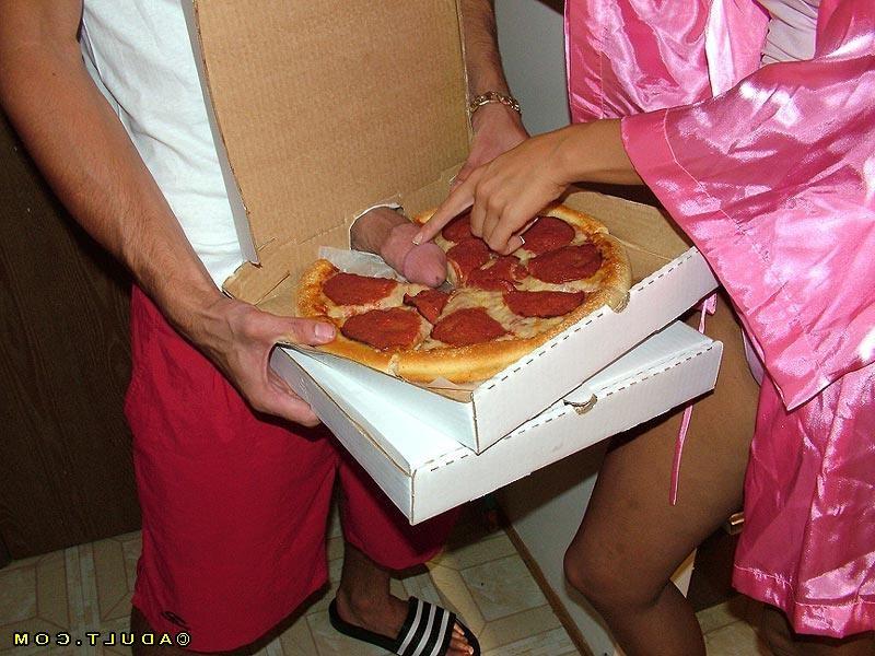 16P hungry chick eating cock through a pizza