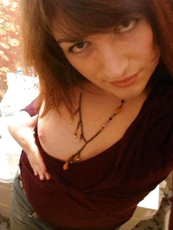 25P WILD AND HORNY CROSSDRESSER, TS & TV