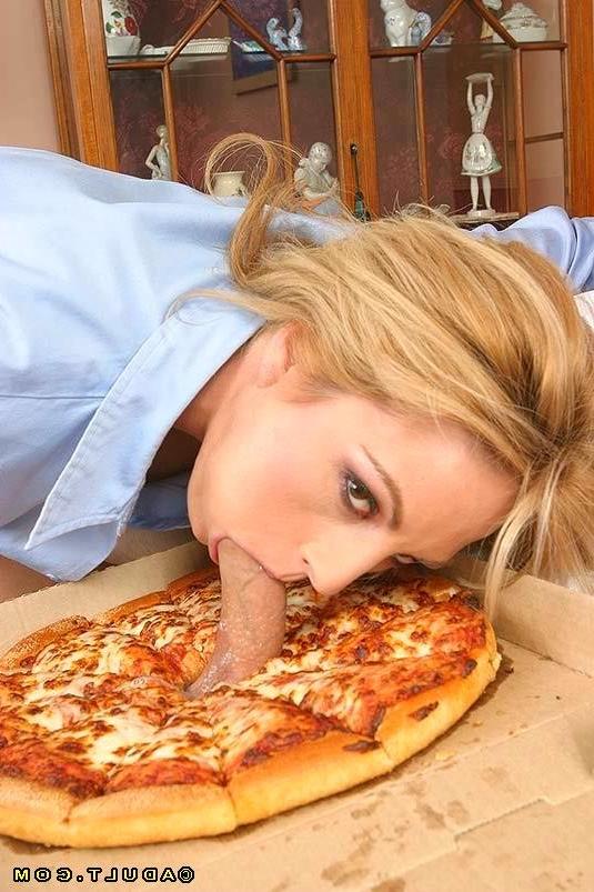 16P hungry slut eating a hard sausage pizza