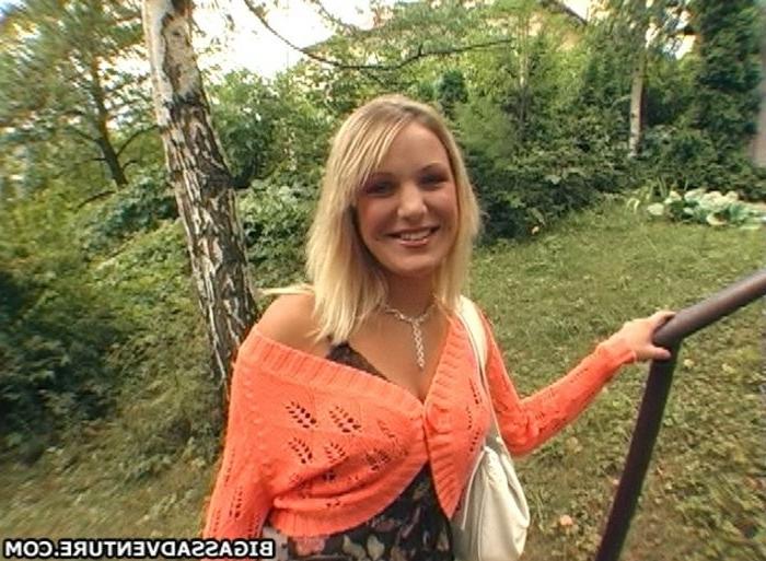 16P babe shows ass on a stranger she fucked